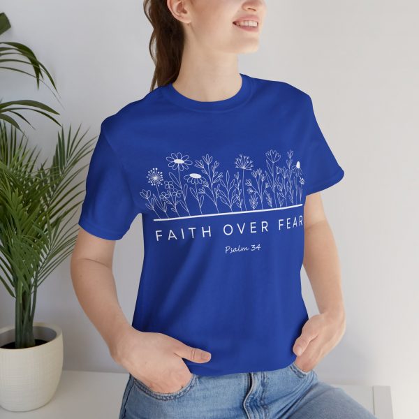 "Faith Over Fear" (Psalm 34) Floral Scripture Christian Faith T-Shirt (Jersey Thin)